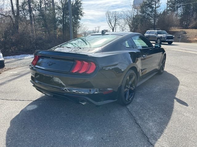 2022 Ford Mustang EcoBoost Premium