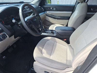 2018 Ford Explorer Base