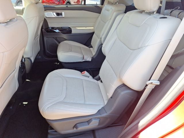 2021 Ford Explorer Platinum