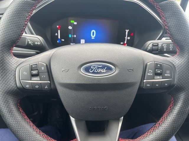 2025 Ford Escape Hybrid ST-Line