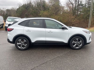 2025 Ford Escape Hybrid ST-Line
