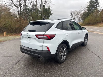 2025 Ford Escape Hybrid ST-Line