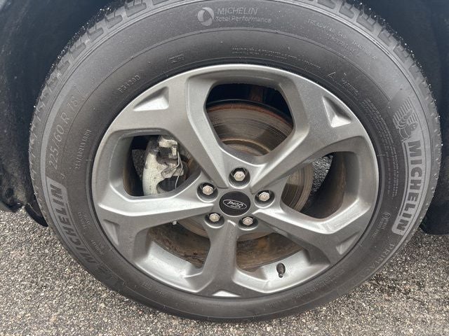 2025 Ford Escape Hybrid ST-Line