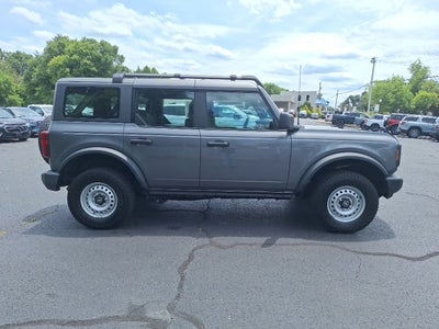 2021 Ford Bronco Base