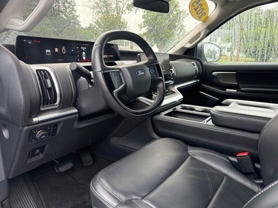 2025 Ford Expedition Max Platinum