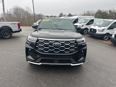 2025 Ford Explorer Platinum