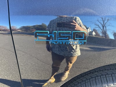 2025 Ford F-150 Lightning Platinum