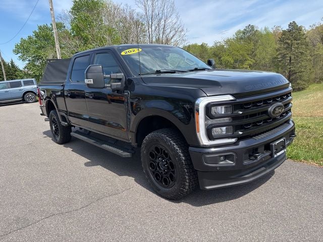 2023 Ford F-350SD Lariat