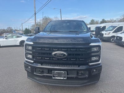 2023 Ford F-350SD Lariat