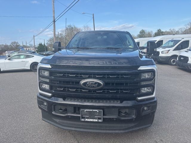 2023 Ford F-350SD Lariat