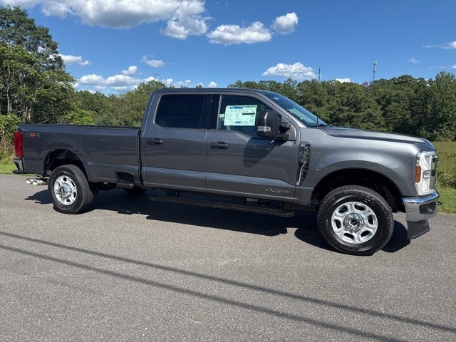 2026 Ford F-350SD XLT