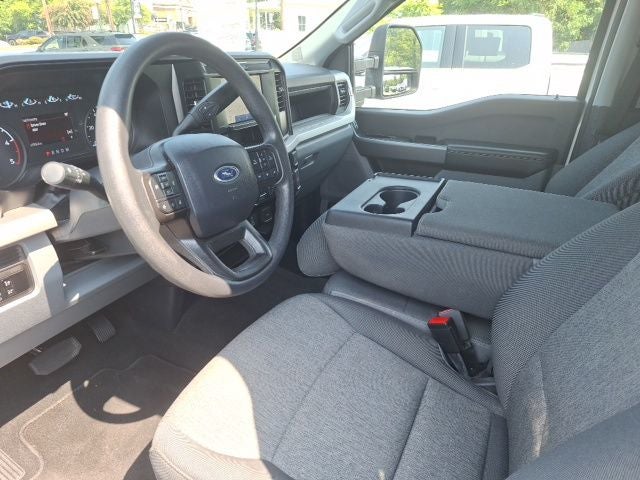 2025 Ford F-350SD XL