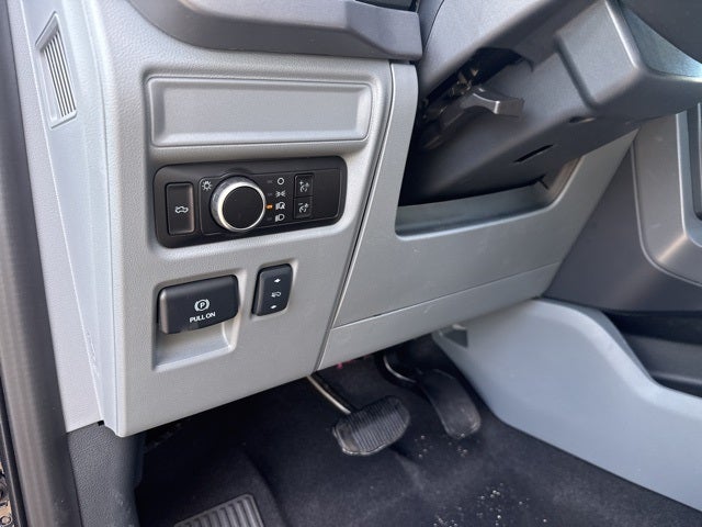 2025 Ford F-150 Lightning XLT