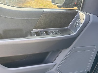 2025 Ford F-150 Lightning XLT