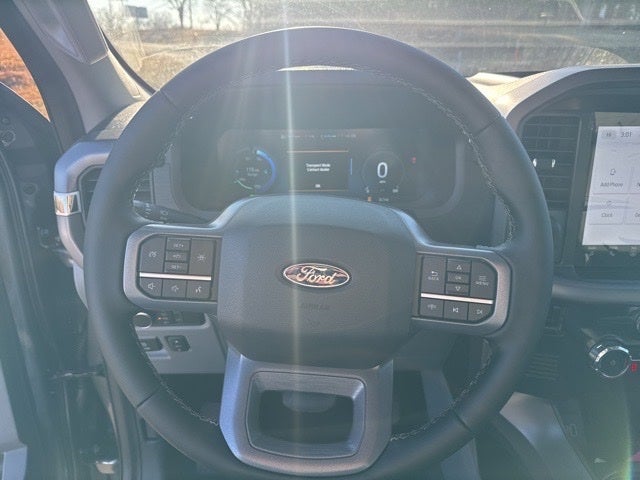 2025 Ford F-150 Lightning XLT