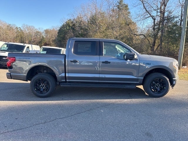2025 Ford F-150 Lightning XLT