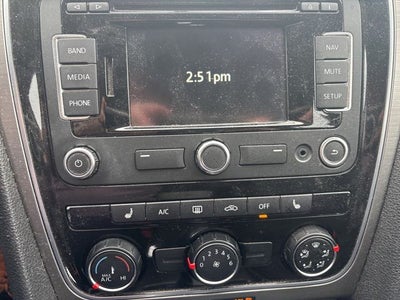 2015 Volkswagen Passat 1.8T SE w/Sunroof/Nav