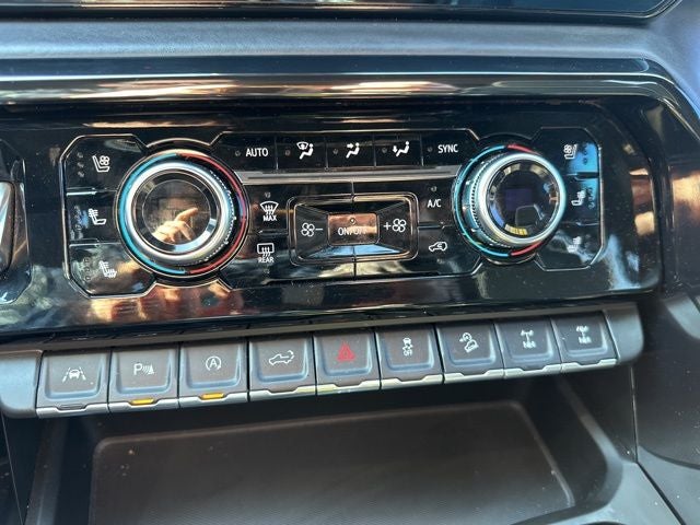 2023 GMC Sierra 1500 AT4X