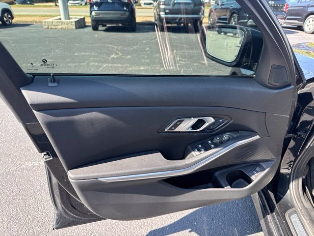 2023 BMW 3 Series 330i xDrive