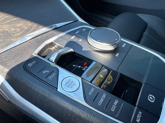 2023 BMW 3 Series 330i xDrive