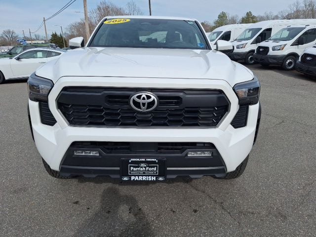 2025 Toyota Tacoma Base