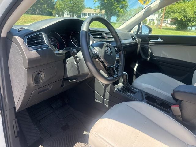 2020 Volkswagen Tiguan 2.0T SEL