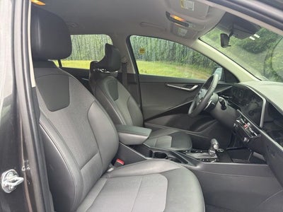 2025 Kia Niro EX