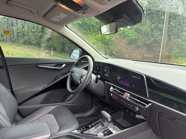 2025 Kia Niro EX