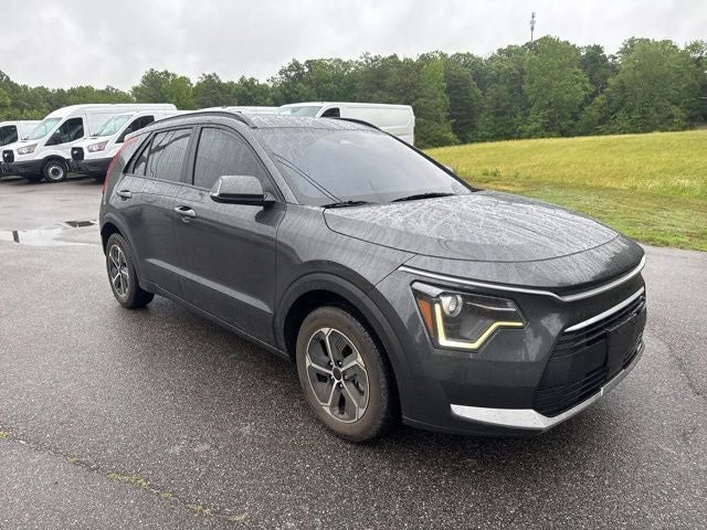2025 Kia Niro EX