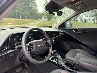 2025 Kia Niro EX
